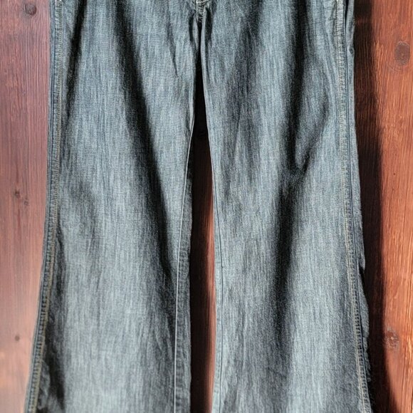 Vintage Anthropologie Level 99 Women 28 Low Rise Flare Jeans Wide Hem Distressed - Picture 5 of 13